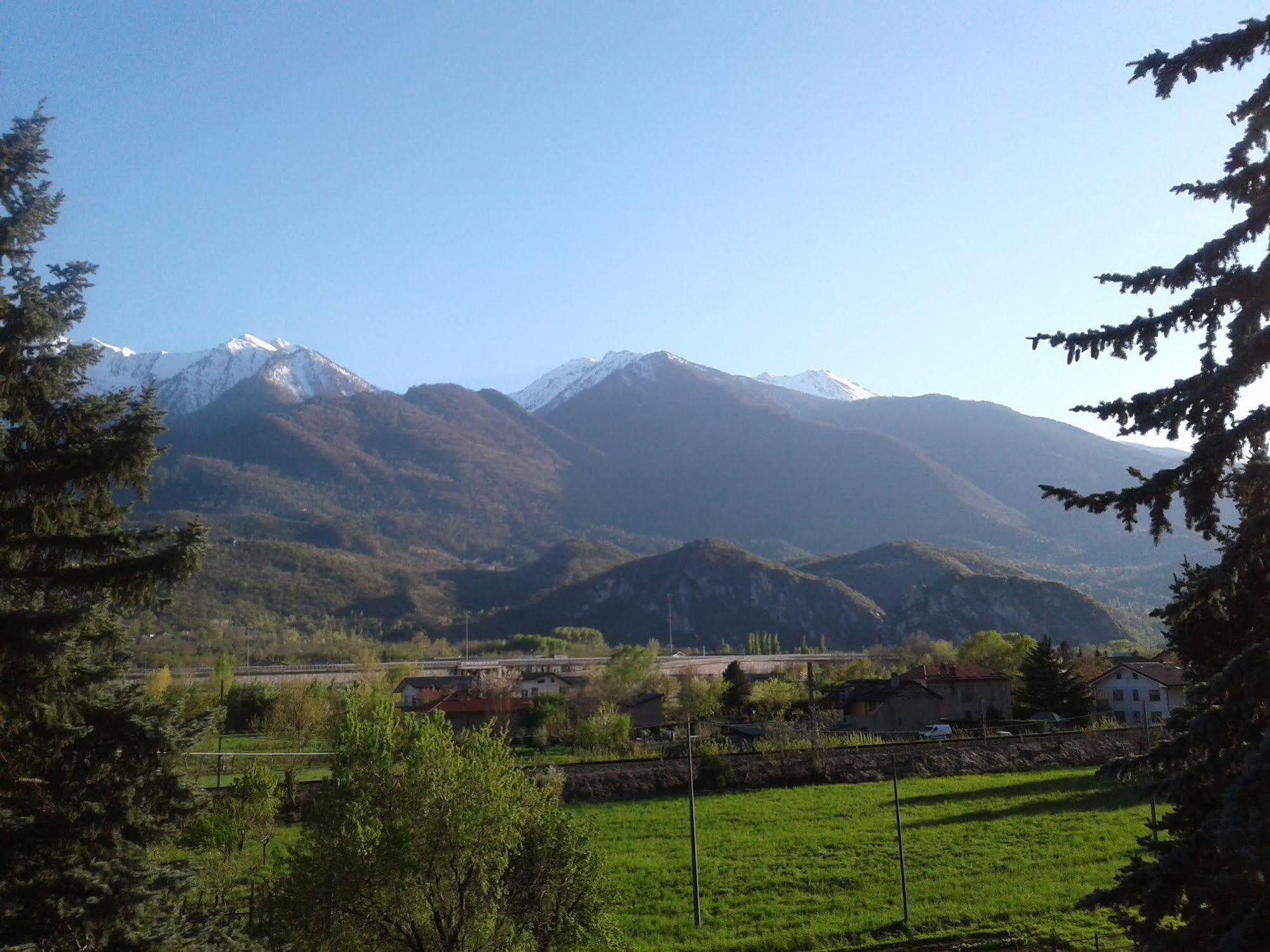 Agriturismo San Giuliano Dei Fratelli Giai Susa Exterior foto